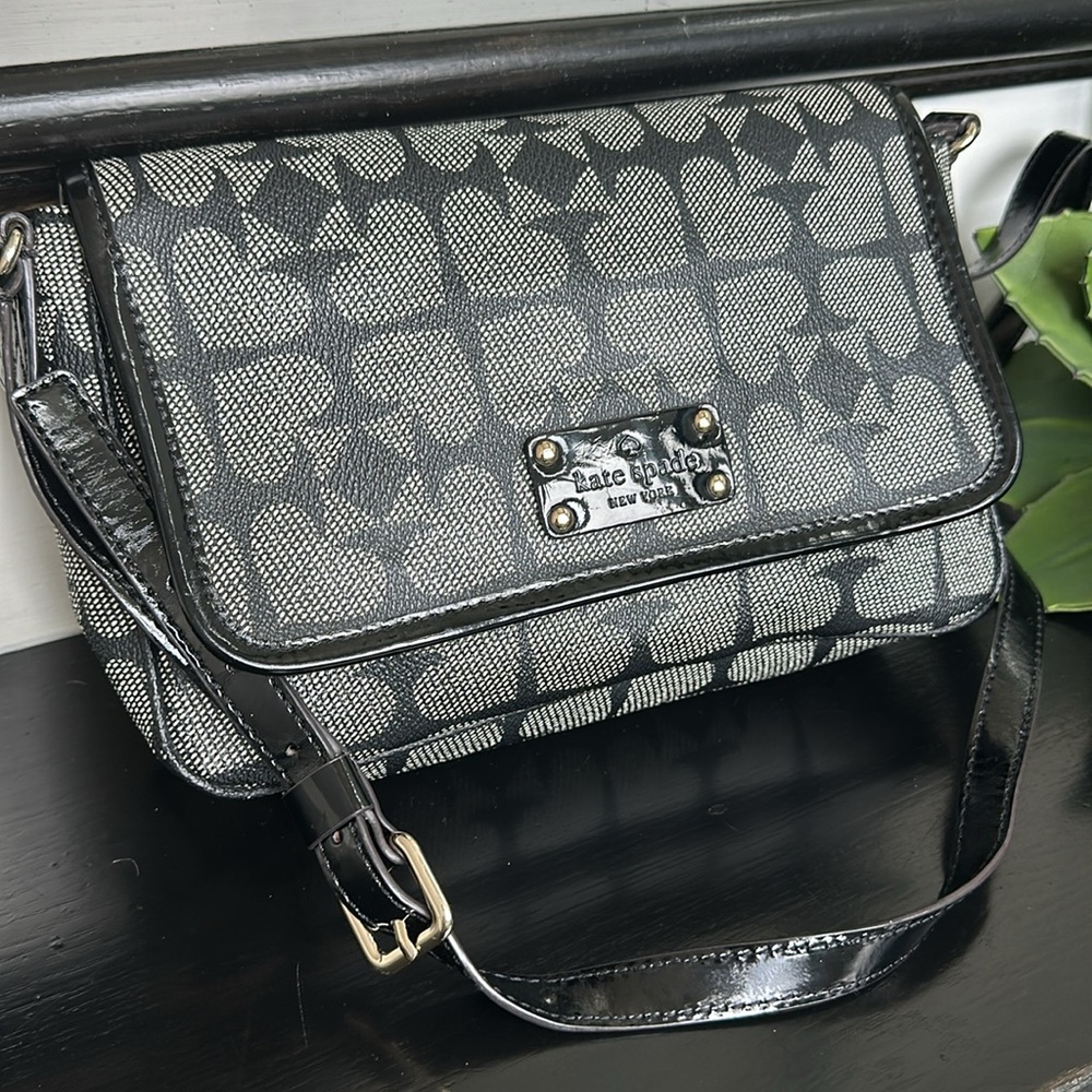 Kate Spade Flynn, ace of spades, designer Crossbody shoulder handbag purse Nwot - Picture 3 of 12